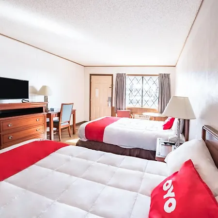 Oyo Hotel Windmill Branson-2