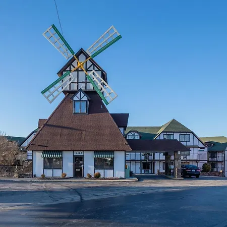 Oyo Hotel Windmill Branson-3