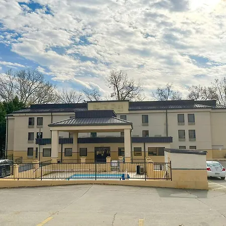 Oyo Hotel Rome West Ga-3
