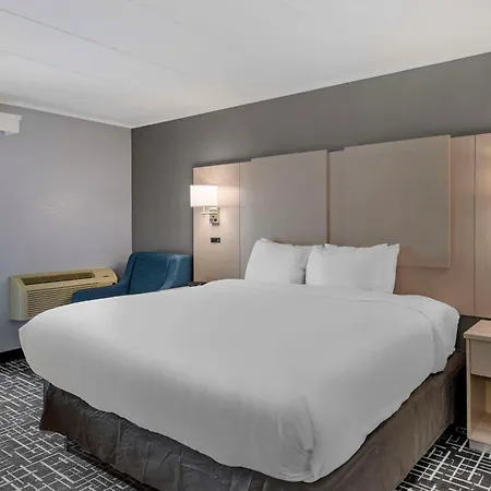 Comfort Inn Hyannis - Cape Cod-2