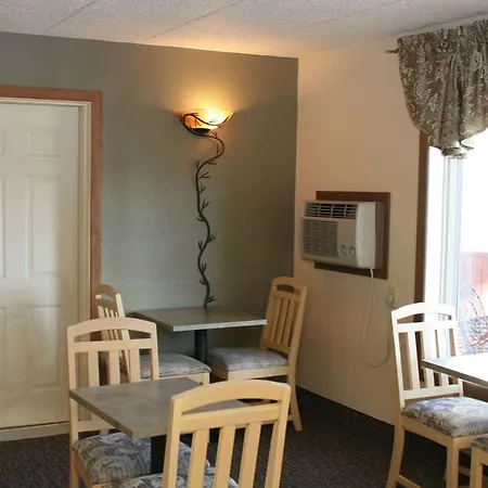 Super 8 By Wyndham Rapid City-2
