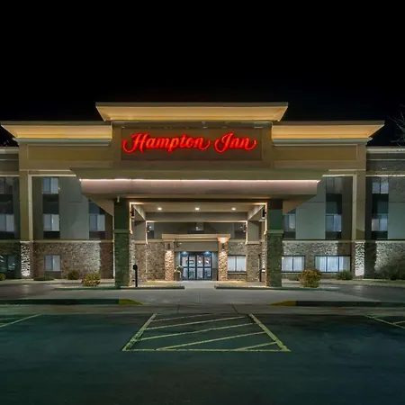 Hampton Inn Mitchell-2