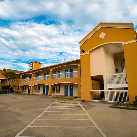 Island Inn By Oyo Galveston Beach, Tx-2
