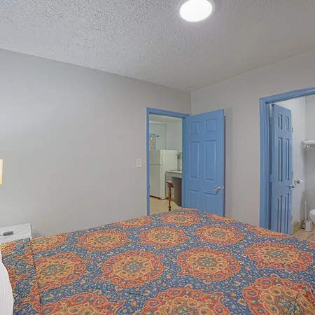 Aladdin Motel By Oyo Merritt Island-3