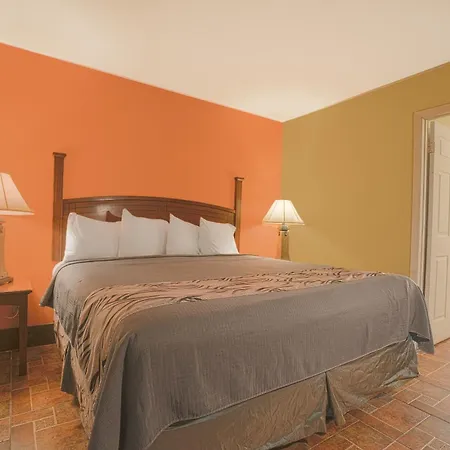 Aransas Bay Inn & Suites Corpus Christi By Oyo-2