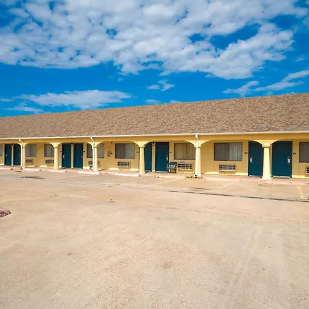 Aransas Bay Inn & Suites Corpus Christi By Oyo-3