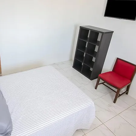 Oyo Hotel Plaza Las Torres, Cabo San Lucas-3