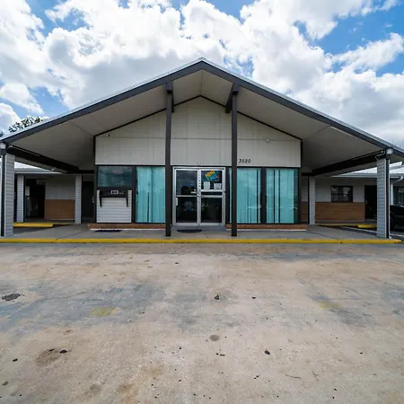 Oyo Hotel Ocala, Fl I-75-2