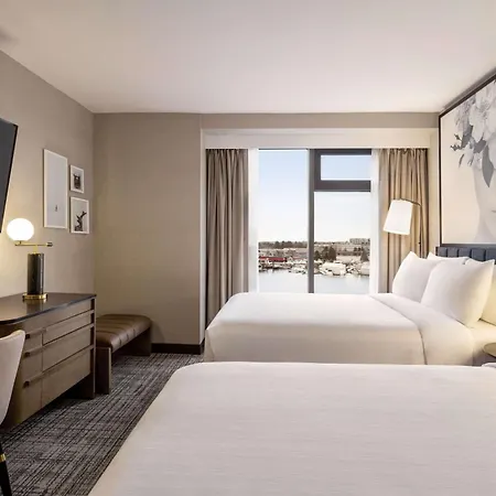 Radisson Blu Vancouver Airport Hotel & Marina-3