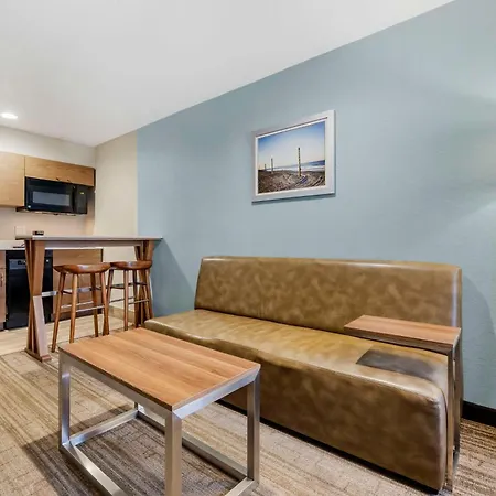 Best Western Carlsbad By The Sea-3