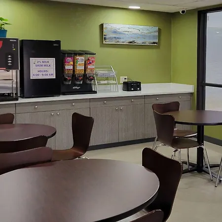 Super 8 By Wyndham Aurora/Naperville Area-3