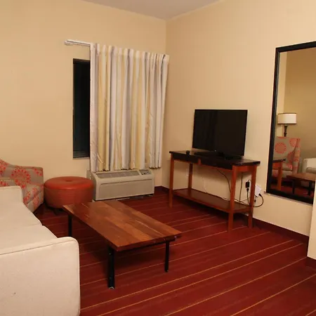 Days Inn By Wyndham Semmes Mobile-3