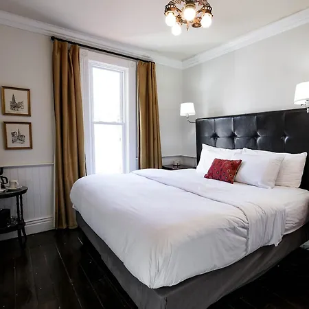 Dickson Street Inn-2