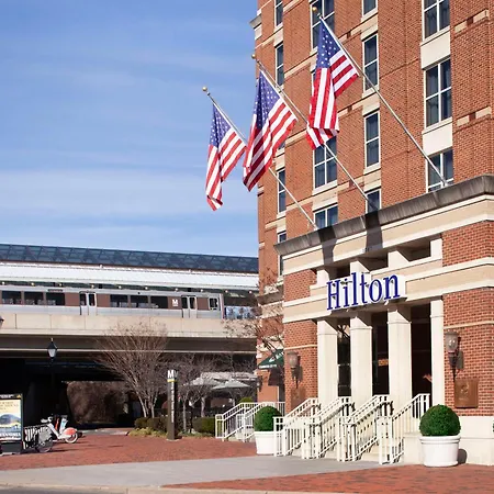 Hilton Alexandria Old Town-3