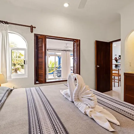 Del Sol Beachfront-2