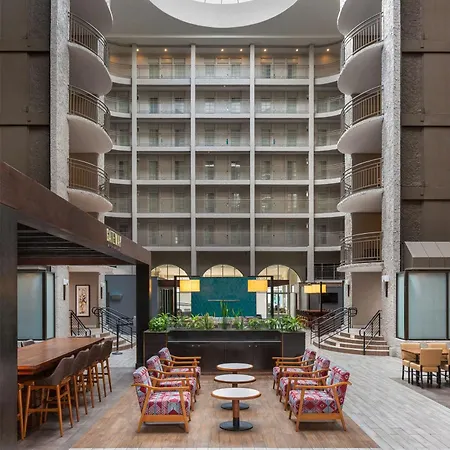 Embassy Suites By Hilton El Paso-2