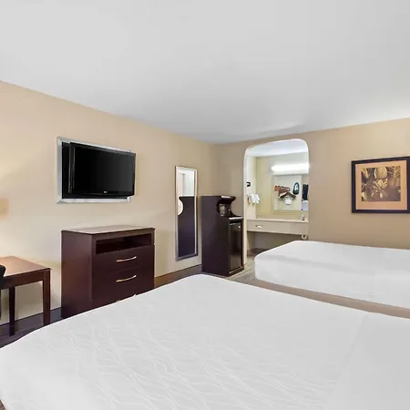 Best Western Cedar Inn-3