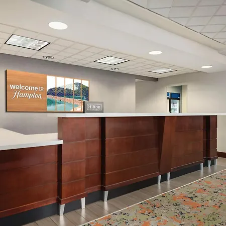 Hampton Inn & Suites San Marcos-3