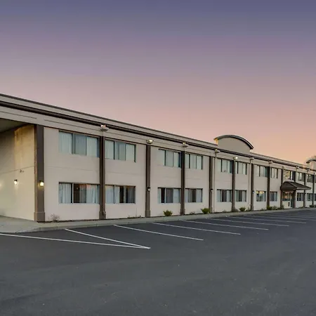 Days Inn By Wyndham Albany Suny-3