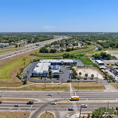 Baymont By Wyndham Orlando East-3