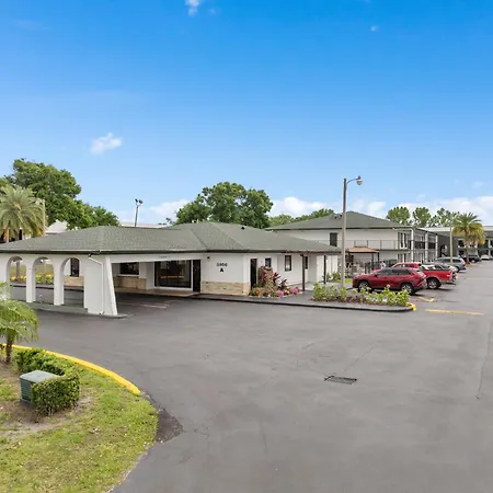 Baymont By Wyndham Orlando Downtown-2
