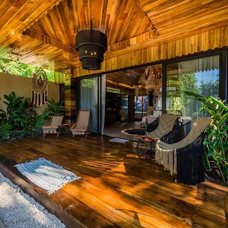Ocho Artisan Bungalows (Adults Only)-2