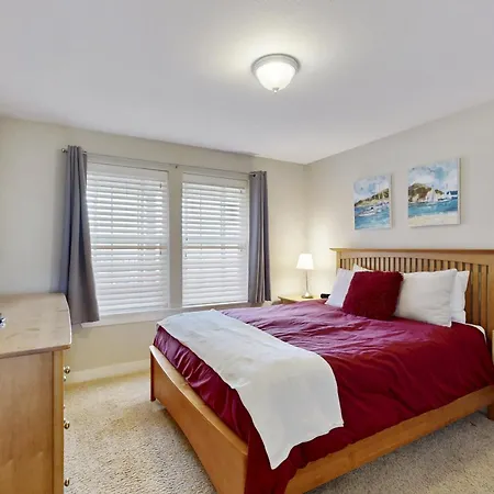 Top Floor - All The Views - 2 Bed 2 Bath Apartment In Westport-3