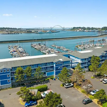 The Landing At Newport Condominium Hotel-3