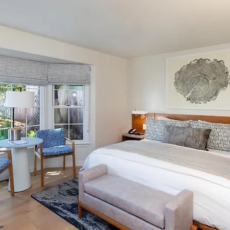 Carmel Beach Hotel-3