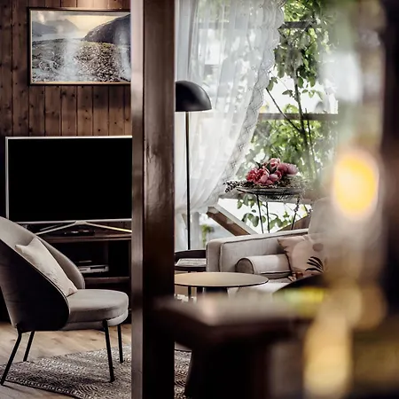 Hotel Chalet Swiss-3