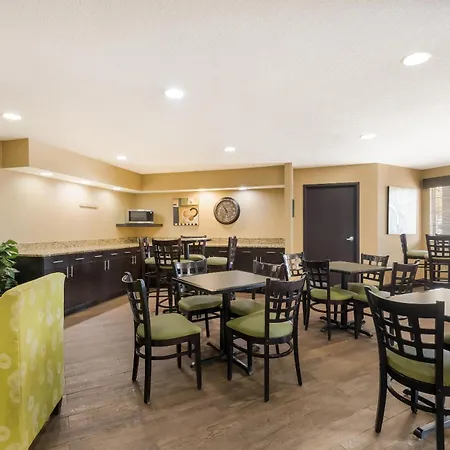 Mainstay Suites Chattanooga Hamilton Place-2