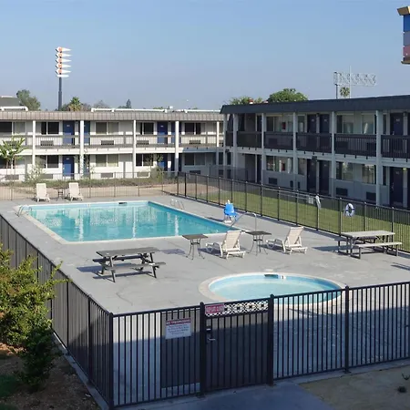Motel 6-Claremont, Ca-2