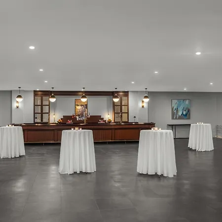 The Jung Hotel And Residences-3