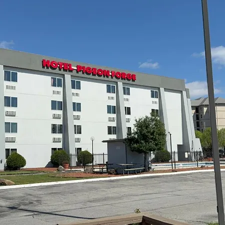 Hotel Pigeon Forge (Adults Only)-3