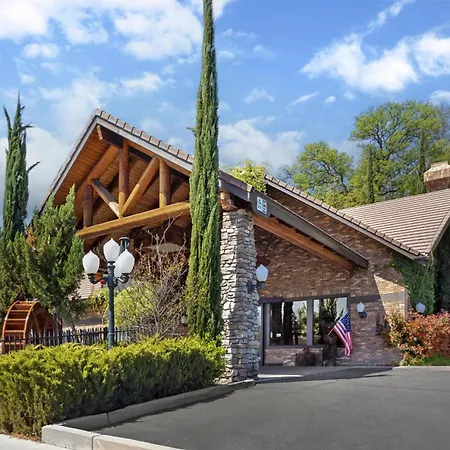 Best Western Plus Yosemite Gateway Inn-2