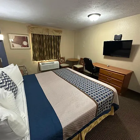 Eco-Lux Inn Norfolk-3