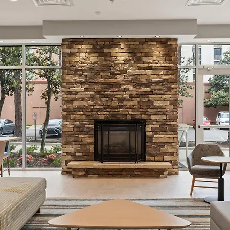 Holiday Inn Baton Rouge College Drive I-10 By Ihg-2
