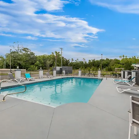 Spark By Hilton Biloxi Ocean Springs-3