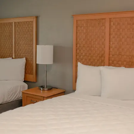 Southern Breeze Ocean Front Hotel-3