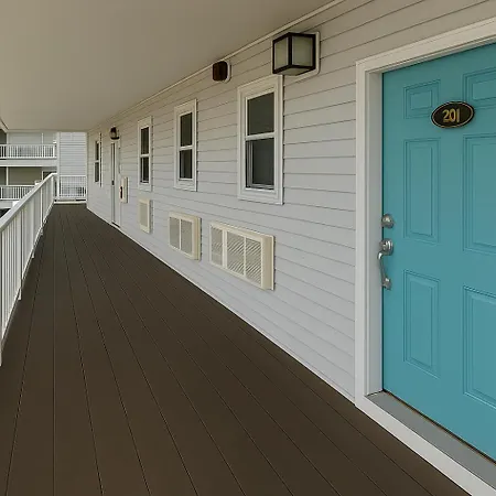 Atlantic Breeze Motel & Apartments-2