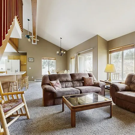 Aspen Village Condo #32-2