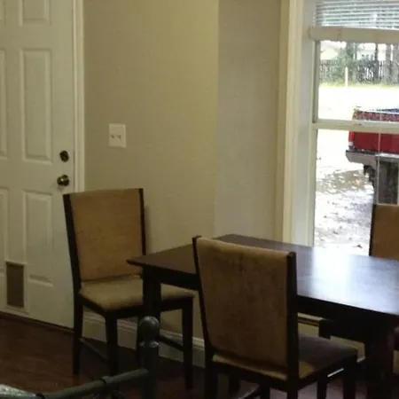 Grandma'S Suite - Private Apartment Reduced Price On Tours-2