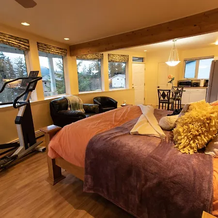 Kelli Creek Cottage - Reduced Price On Tours-2