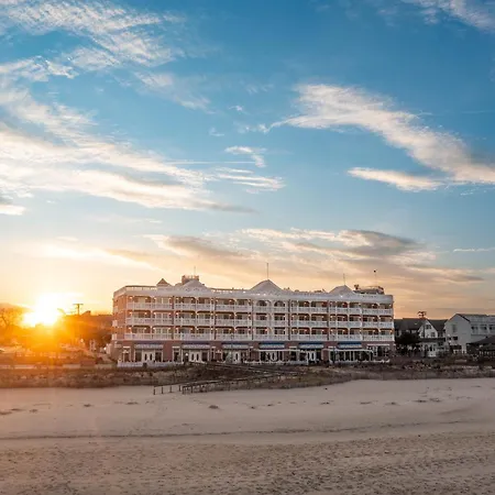Boardwalk Plaza Hotel-2
