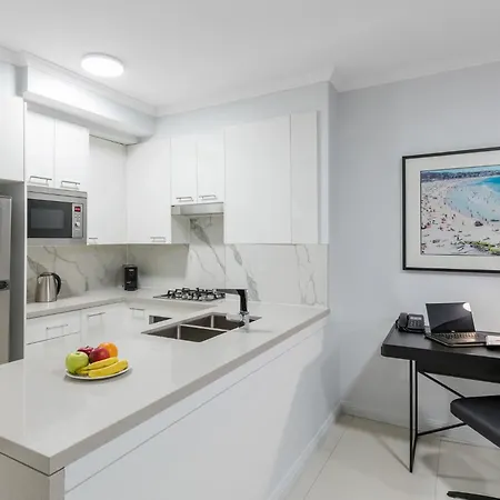 Meriton Suites Bondi Junction-2