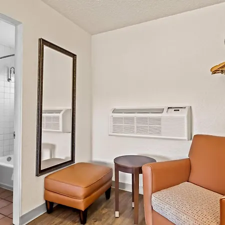 Travelodge By Wyndham Page, View Of Lake Powell-3