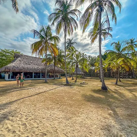 Huku Beach Hostel Palomino-3