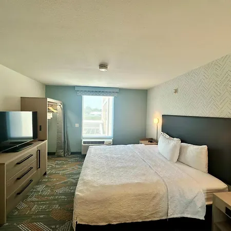 Home2 Suites By Hilton Rahway-3