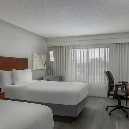 Courtyard By Marriott Houston Rice University-2