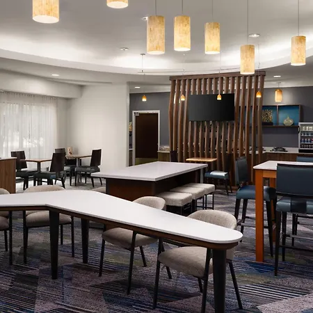 Springhill Suites Fort Myers Airport-3